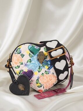 NWT Kurt Geiger Southbank Dual Zip Heart Crossbody Heart Bag